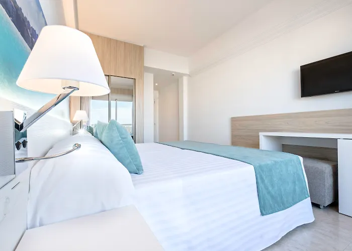 فندق Azuline Bahamas Y Bahamas Ii إل أرينال