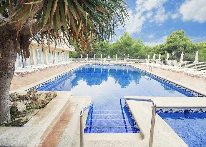 فندق Azuline Bahamas Y Bahamas Ii 3*