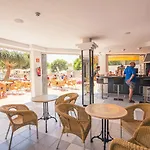 Azuline Bahamas Y Bahamas Ii Готель 3*