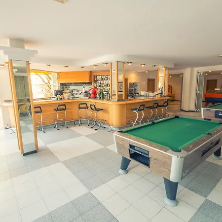 Hotel Azuline Bahamas Y Bahamas Ii 3*