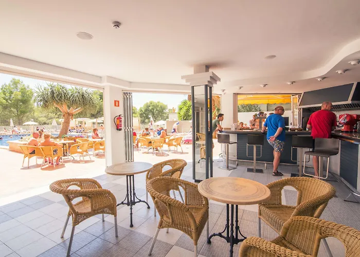 Azuline Bahamas Y Bahamas Ii Hotell 3*